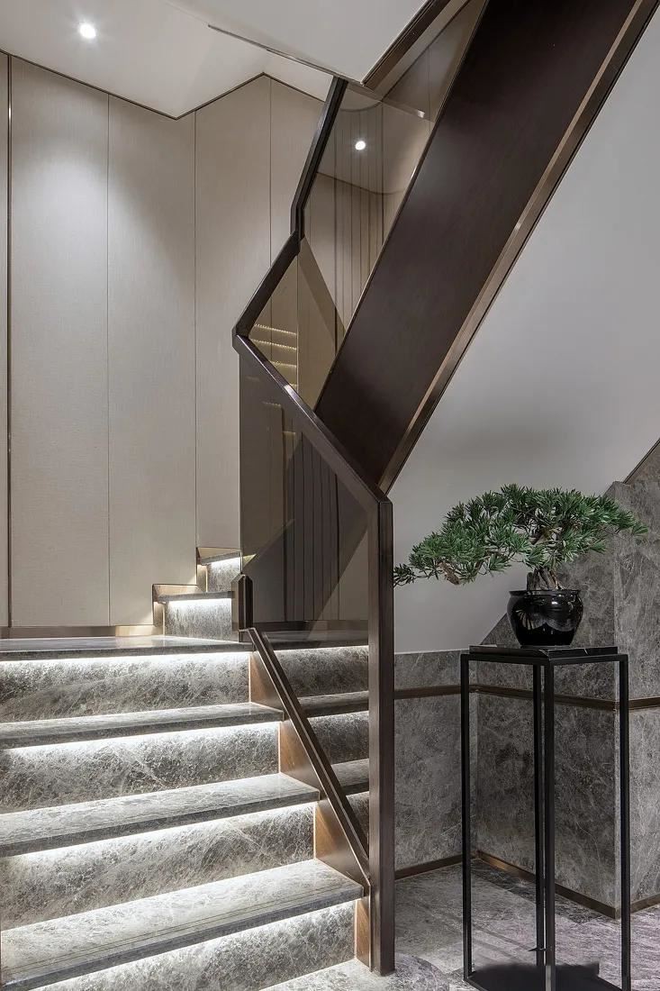 Hermas Grey Marble Steps With LED Lighting