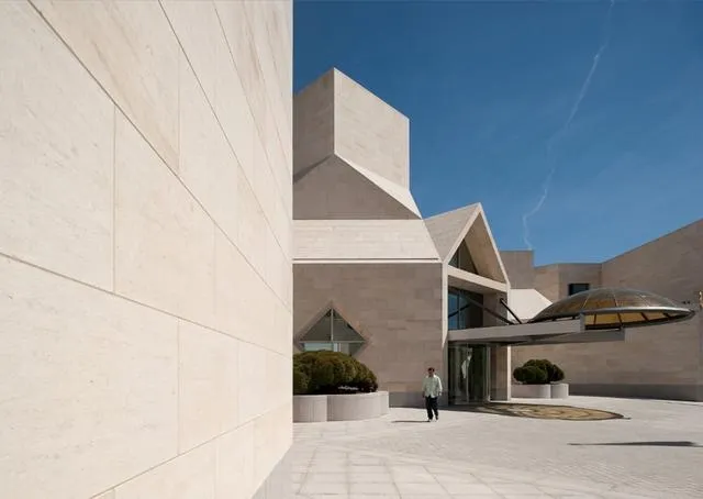 Cream Limestone Facade Cream Limestone Facade