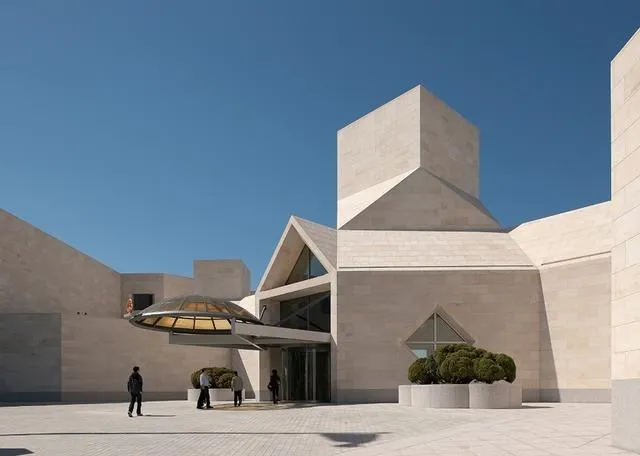 French Limestone Exterior Cladding French Limestone Exterior Cladding