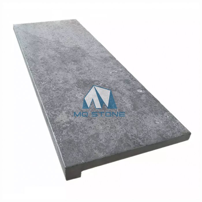 Bluestone Coping Around Pool