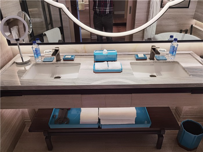 Bvlgari Blue Marble vanitytop